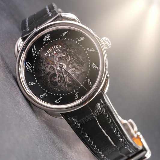 black-alligator-leather-strap-for-hermes-arceau-squelette.png