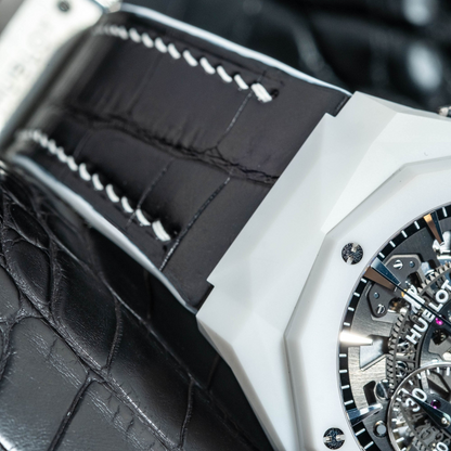 black-alligator-leather-strap-for-hublot-classic-fusion-aerofusion-chronograph-orlinksi-white-ceramic-lug.png