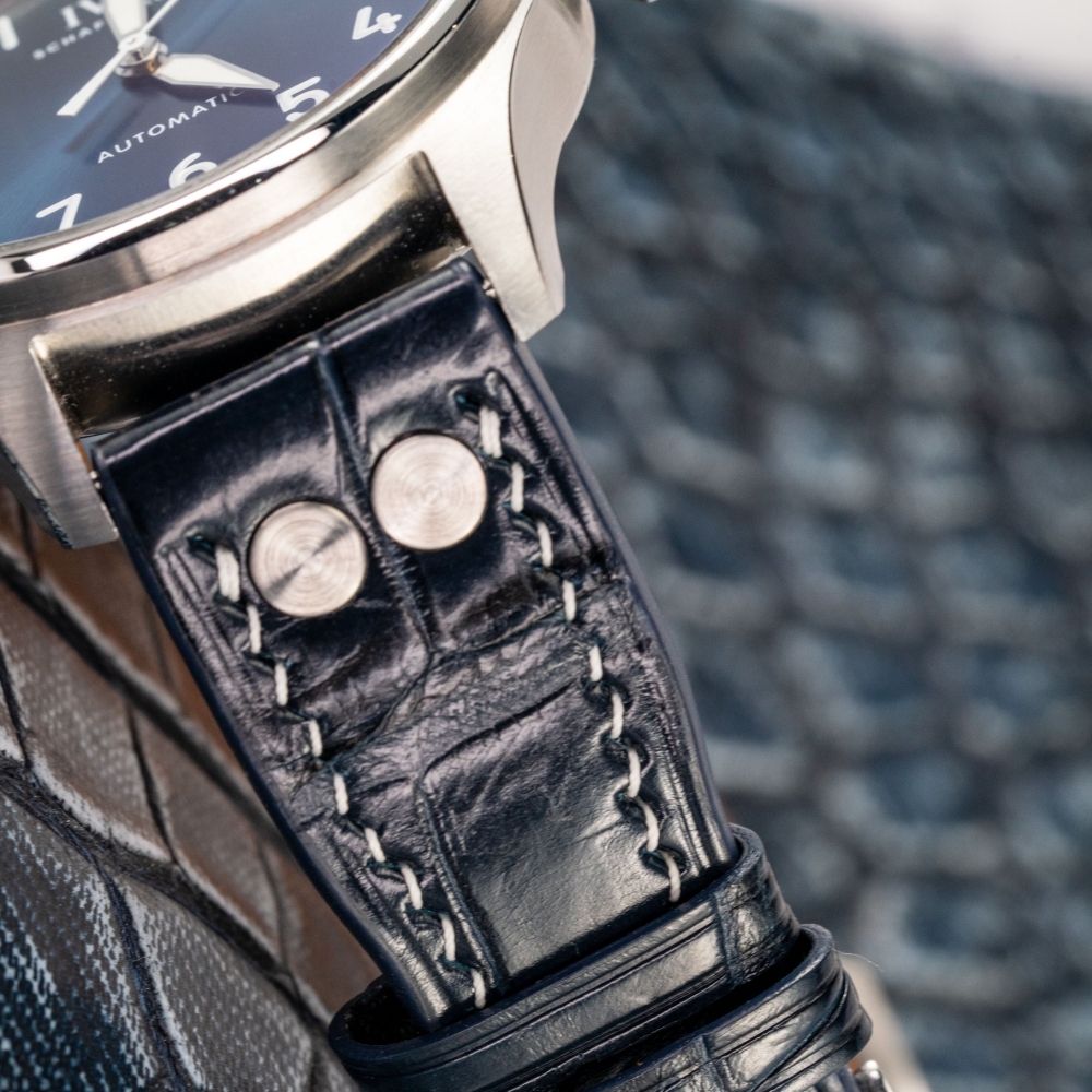 black-alligator-leather-strap-for-iwc-big-pilot-detail.png