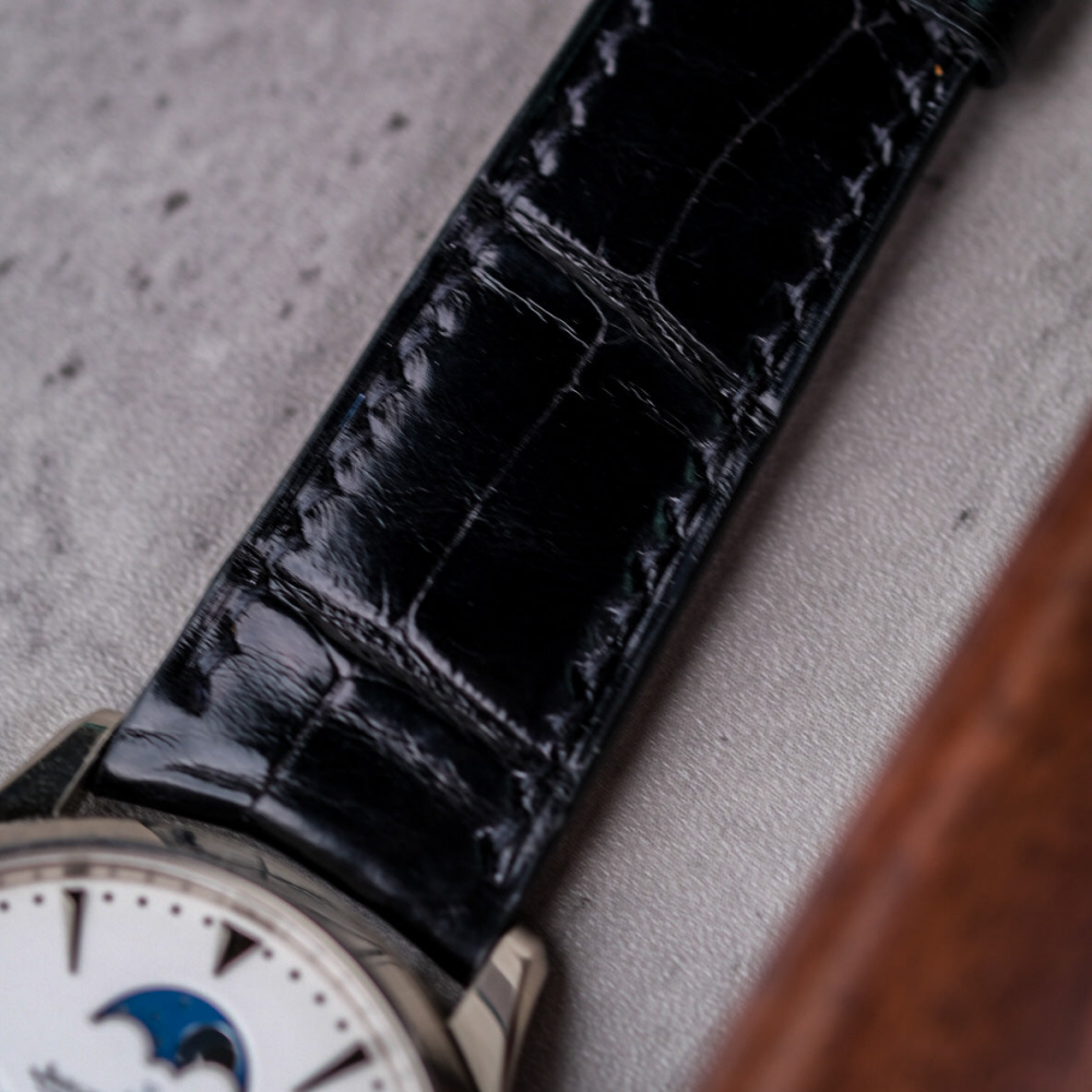black-alligator-leather-strap-for-jaeger-lecoultre-master-ultra-thin-perpetual-leather.png