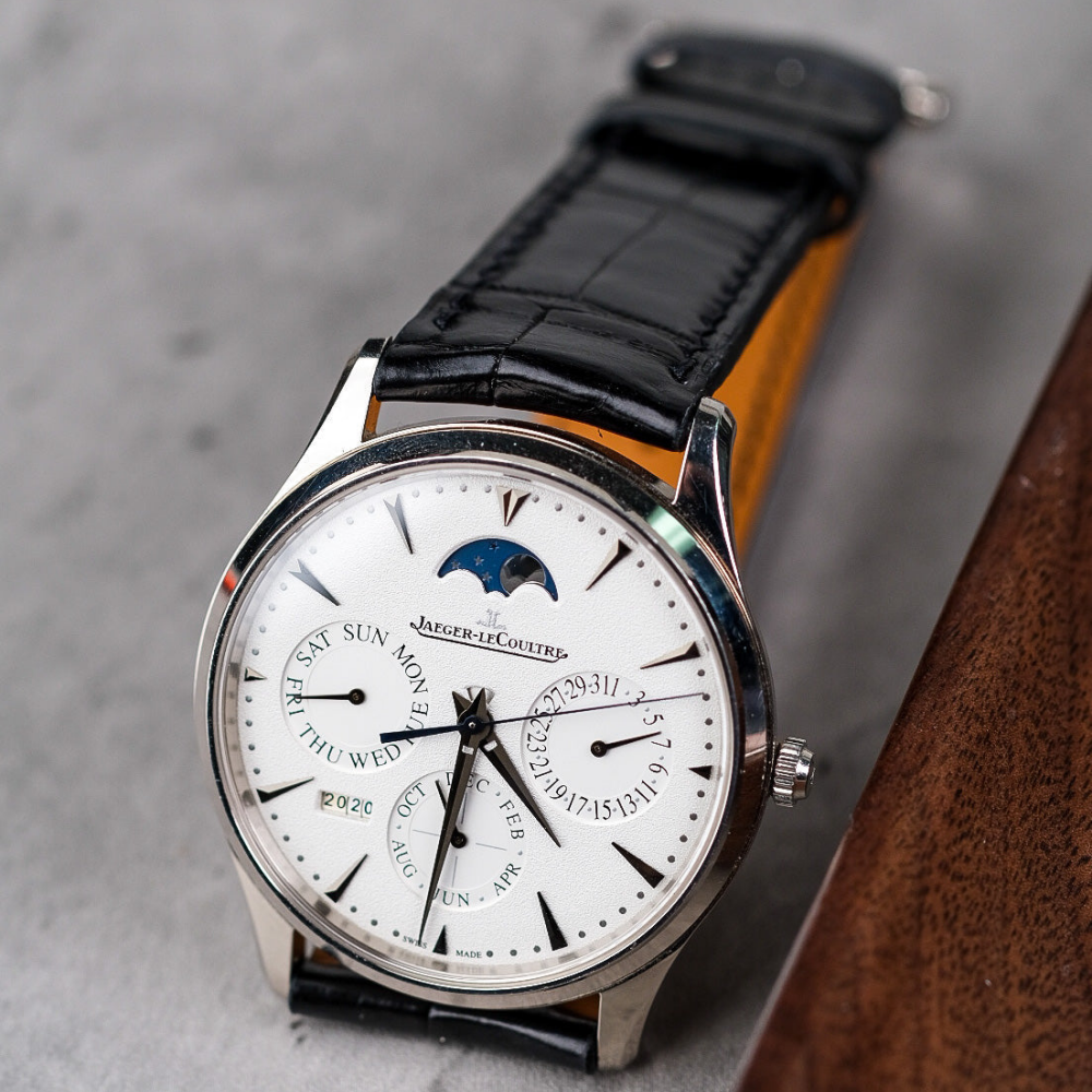 black-alligator-leather-strap-for-jaeger-lecoultre-master-ultra-thin-perpetual-watch.png