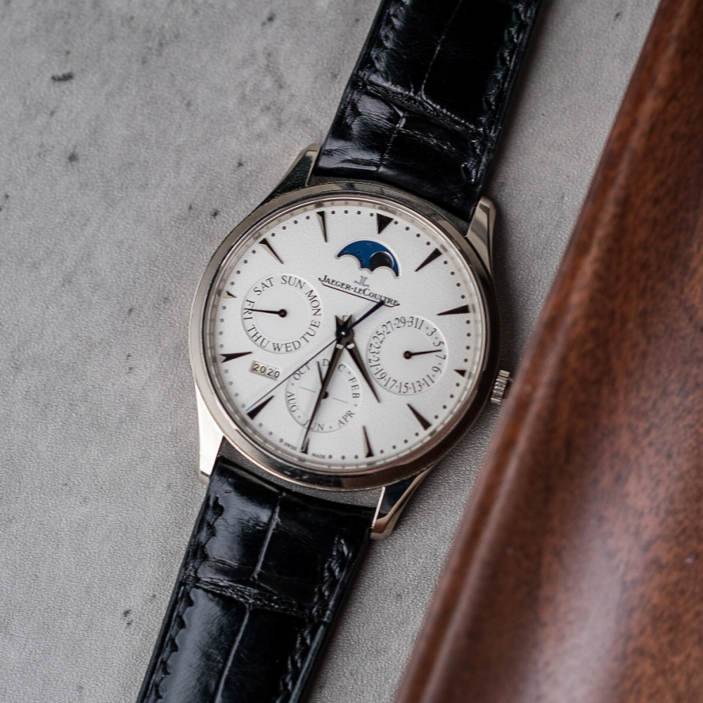black-alligator-leather-strap-for-jaeger-lecoultre-master-ultra-thin-perpetual.png