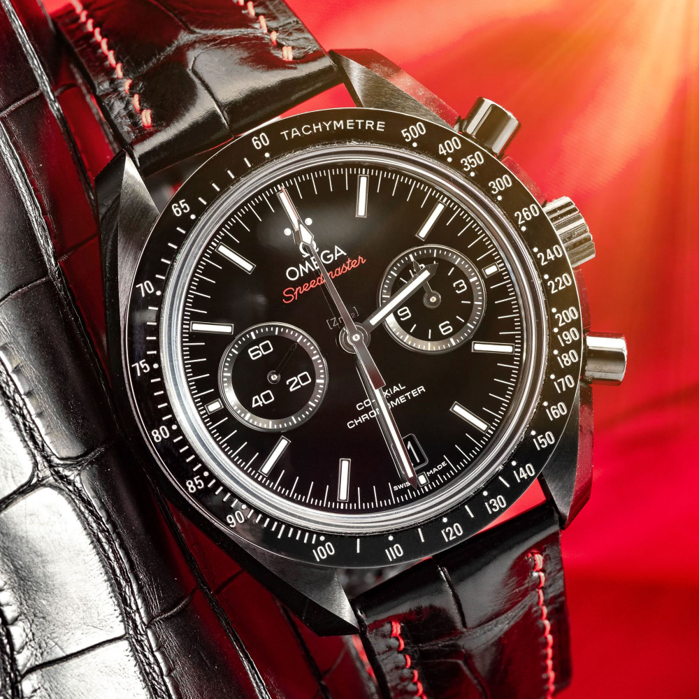 black-alligator-leather-strap-for-omega-speedmaster-red-stitching.png