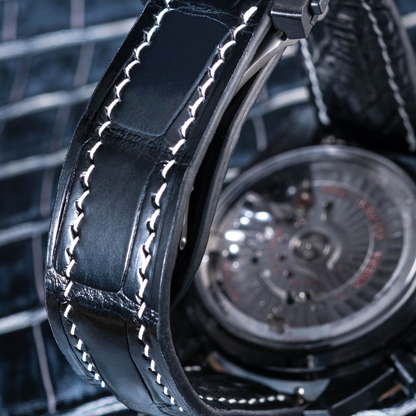 black-alligator-leather-strap-for-omega-speedmaster-white-stitching-bakside.png
