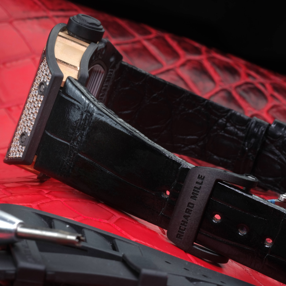 black-alligator-leather-strap-for-richard-mille-rm055-detail.png