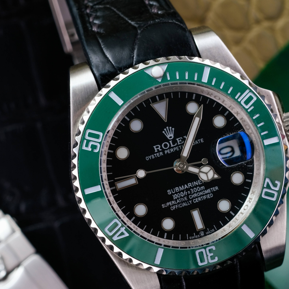 black-alligator-leather-strap-for-rolex-submariner-40mm-starbucks-lug.png