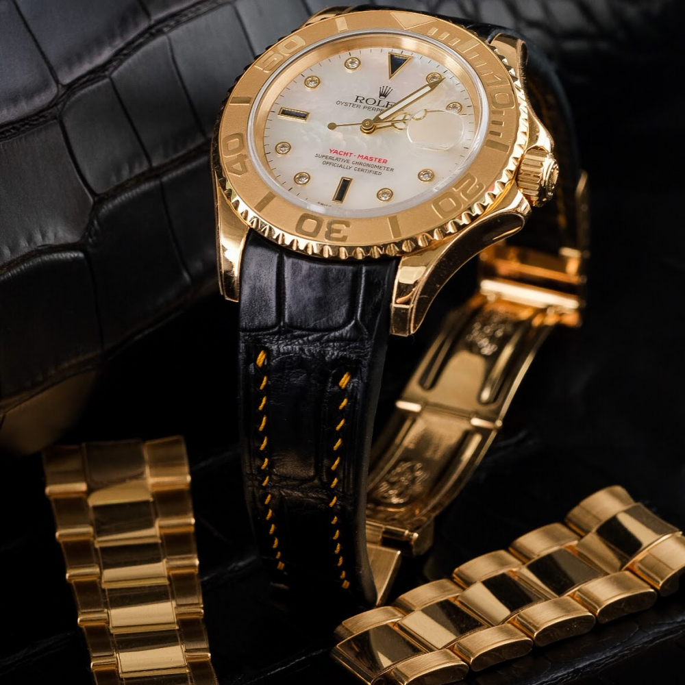 black-alligator-leather-strap-for-rolex-yacht-master-watch-on-watch.png