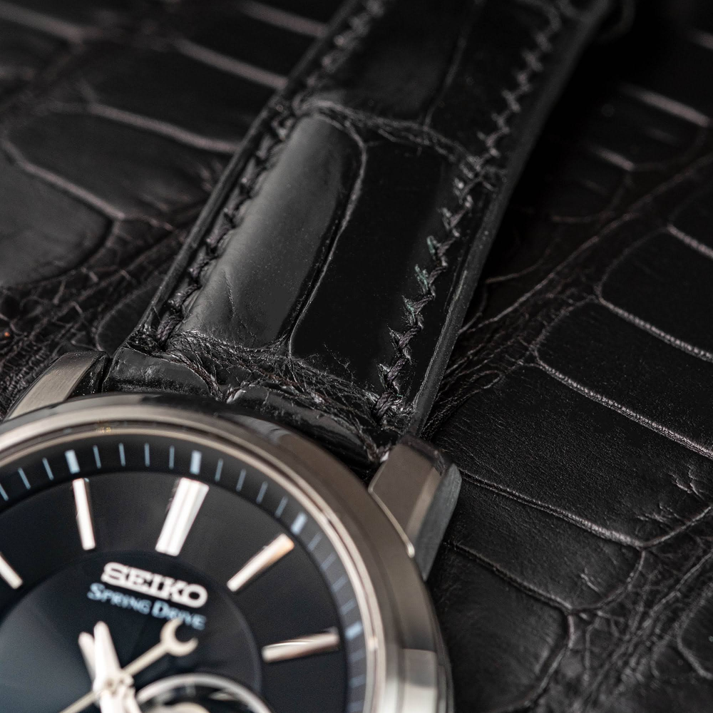 black-alligator-leather-strap-for-seiko-spring-drive-moonphase-stitching.png
