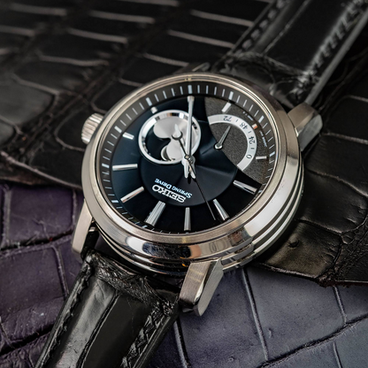 black-alligator-leather-strap-for-seiko-spring-drive-moonphase-watch.png