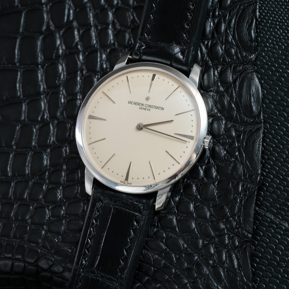 black-alligator-leather-strap-for-vacheron-constantin-patrimony-81180-watch-3.png