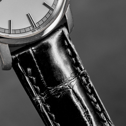black-alligator-leather-strap-for-vacheron-constantin-patrimony-lug.png