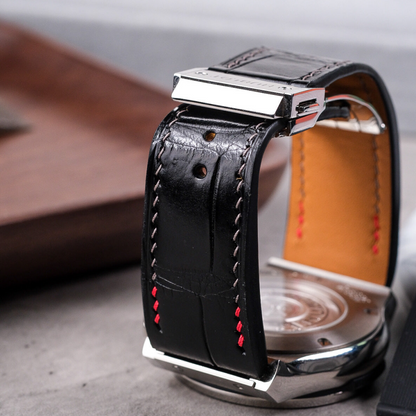 black-alligator-leather-watch-strap-for-Hublot-classic-fusion-lining.png
