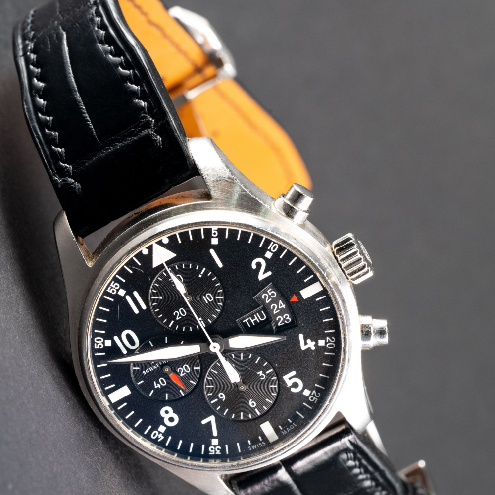 black-alligator-leather-watch-strap-for-IWC-pilot-chronograph.png