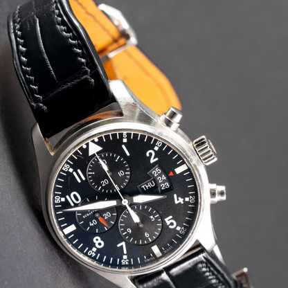 black-alligator-leather-watch-strap-for-IWC-pilot-chronograph.png