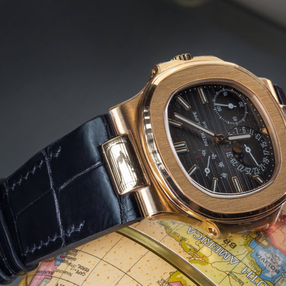 black-alligator-leather-watch-strap-for-Patek-Philippe-Nautilus.png