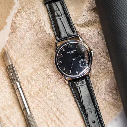 black-alligator-strap-for-Patek-Philippe-Calatrava-5026g.png