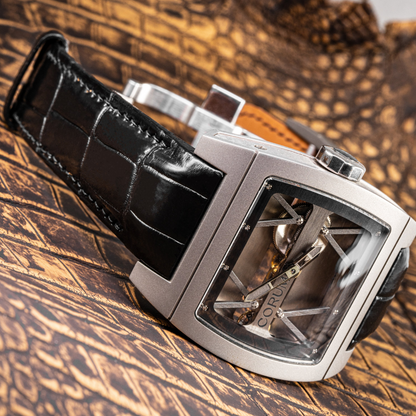 black-alligator-strap-for-corum-ti-bridge-lug.png