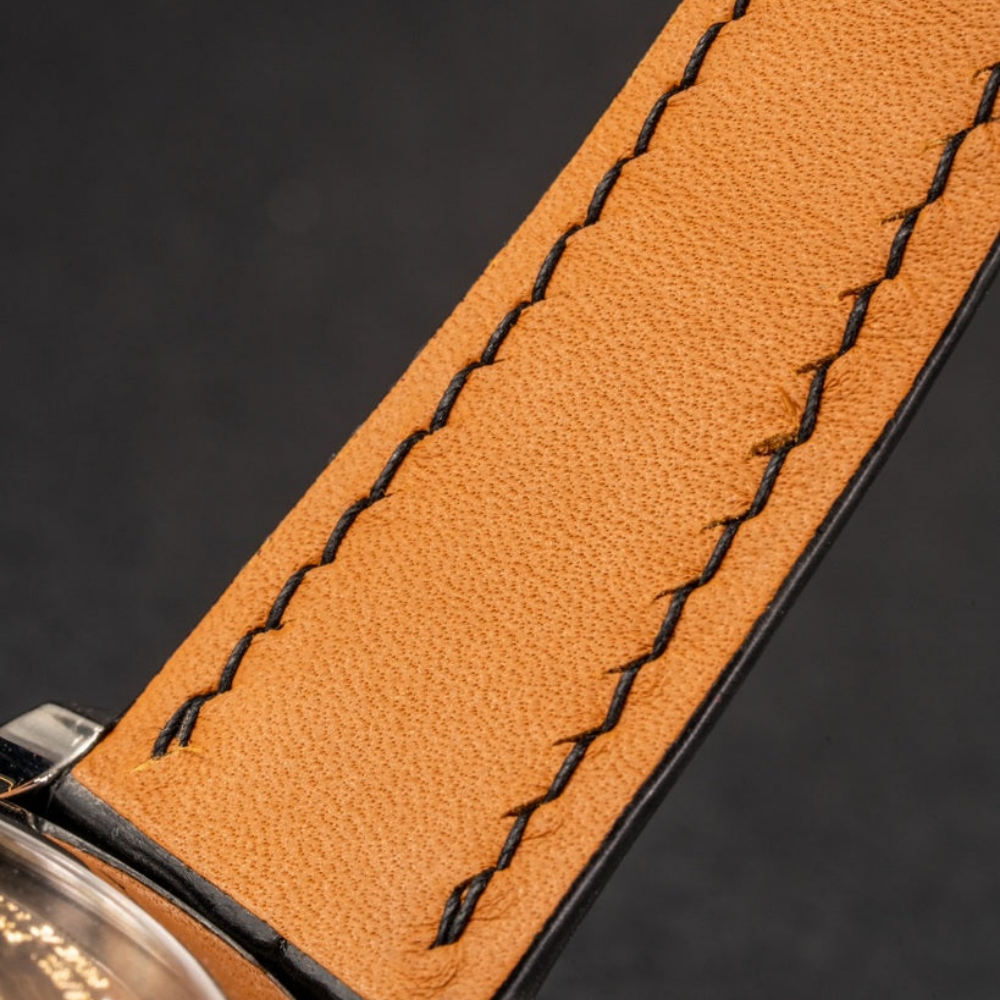 black-alligator-strap-for-patek-philippe-complications-weekly-calendar-5212a-lining.png