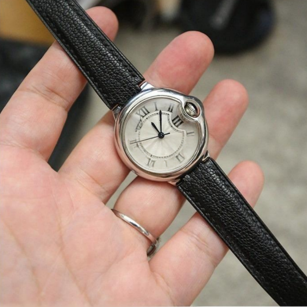 black-chevre-goatskin-leather-strap-for-cartier-ballon-bleu-main.png
