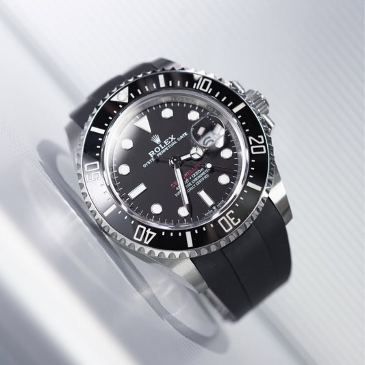 black-deployant-rubber-strap-for-rolex-sea-dweller-on-Watch.png