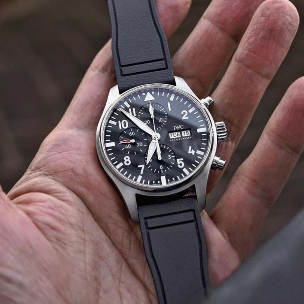 black-fkm-rubber-strap-for-IWC-on-watch.png
