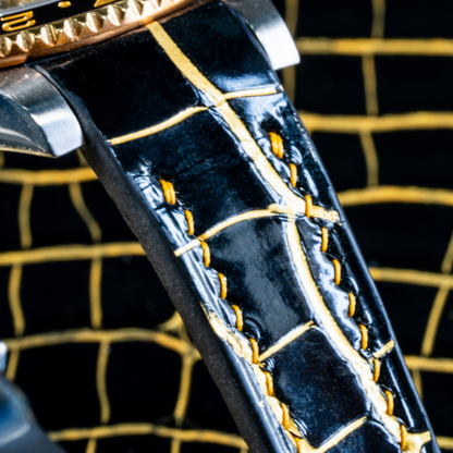 black-gold-alligator-leather-strap-for-rolex-gtm-ii-116713LN-0001-lug.png