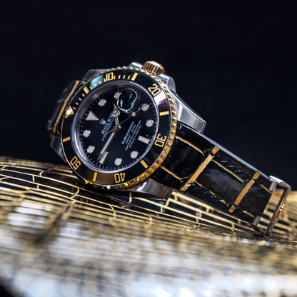 black-gold-alligator-leather-strap-for-rolex-submariner-40mm-black-stitching-watch.png
