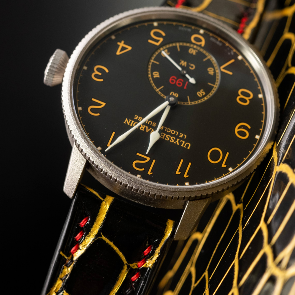 black-gold-alligator-leather-strap-for-ulysse-nardin-marine-chronometer-watch.png