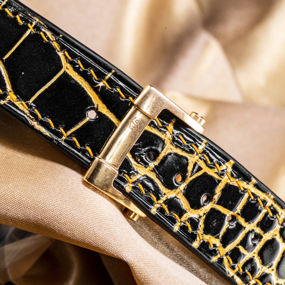 black-gold-alligator-leather-strap-for-ulysse-nardin-quadrato-buckle.png