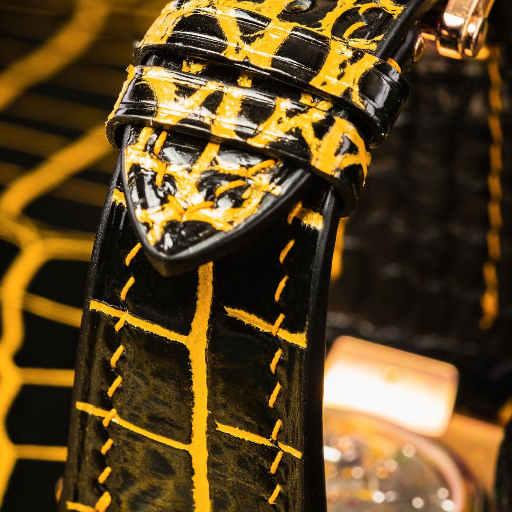 black-gold-alligator-leather-watch-strap-for-Patek-Philippe-Nautilus-5712r-leather.png