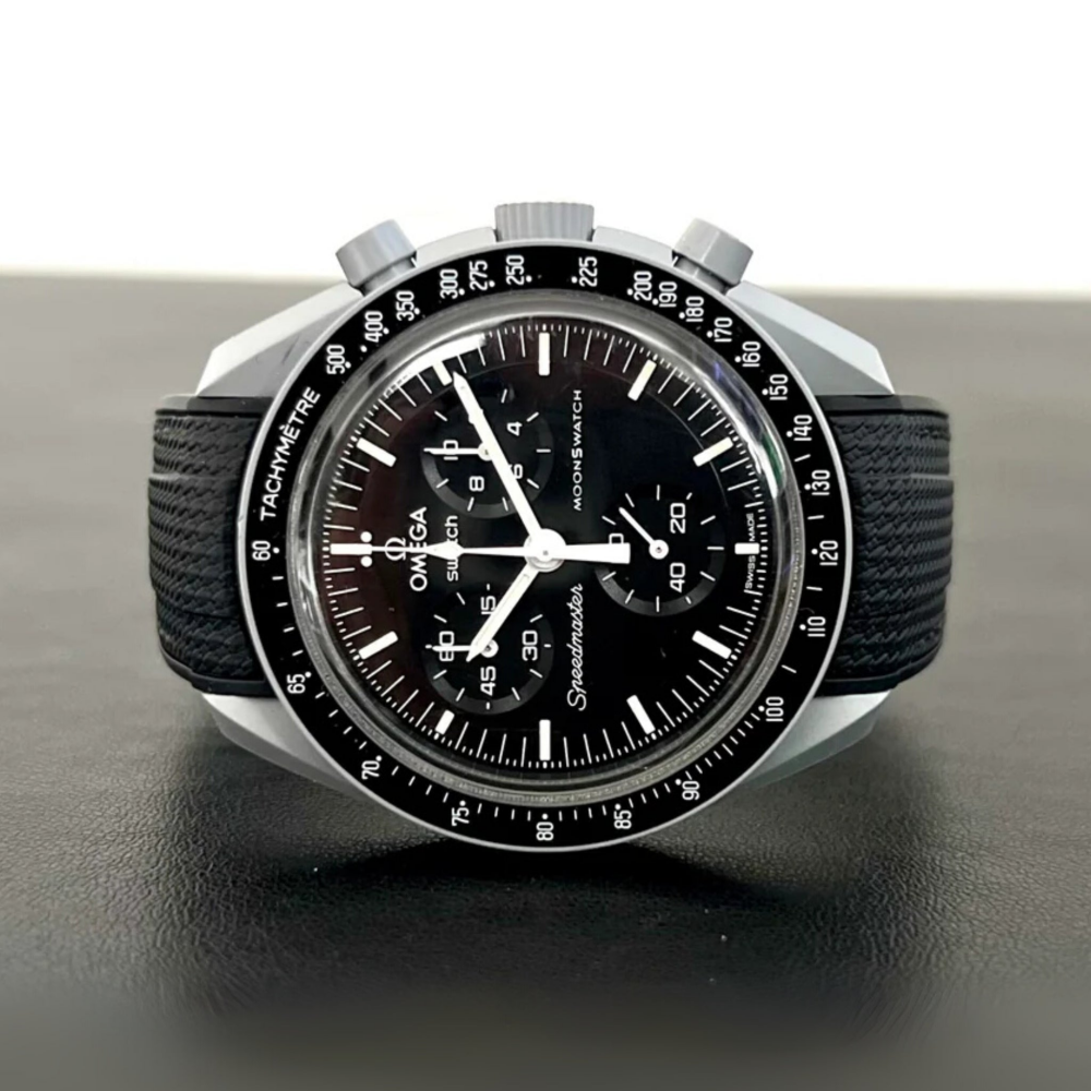 black-rubber-strap-for-omega-x-swatch-moonswatch-mission-to-Moon-on-watch.png