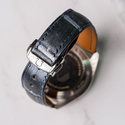 black-silver-alligator-alligator-leather-strap-for-omega-speedmaster-apollo-backside.png
