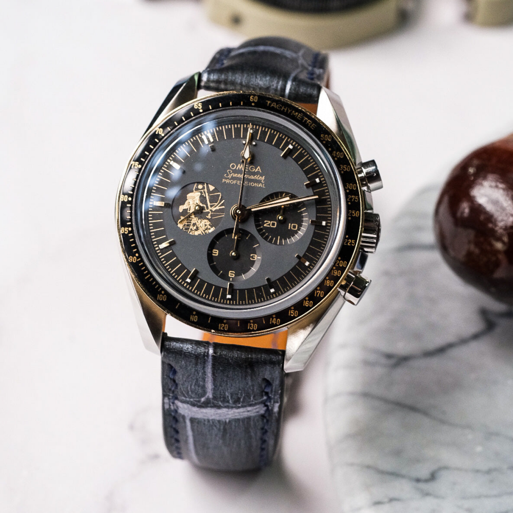 black-silver-alligator-alligator-leather-strap-for-omega-speedmaster-apollo.png