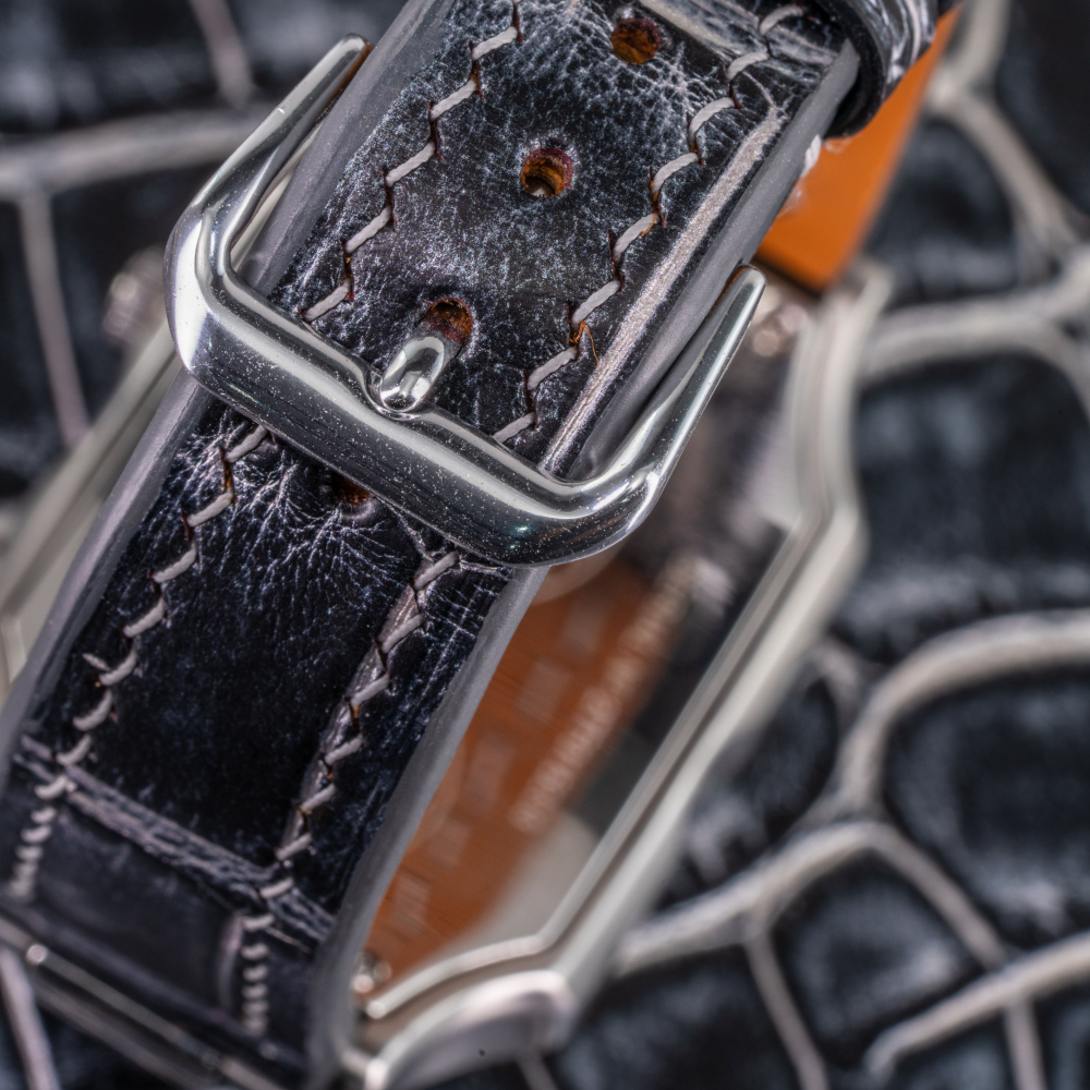 black-silver-alligator-leather-strap-for-philip-stein-signature-dual-time-backside.png
