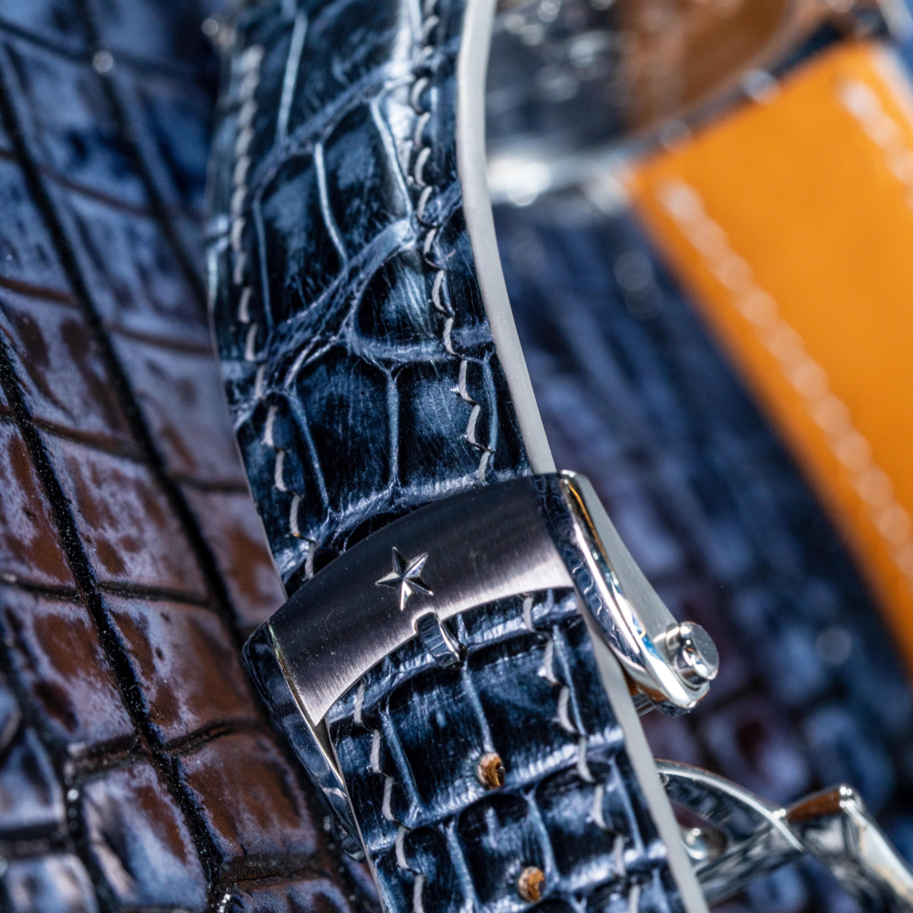 black-silver-alligator-leather-strap-for-zenith-chronomaster-buckle.png