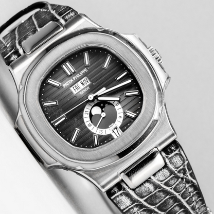 black-silver-alligator-leather-watch-strap-for-Patek-Philippe-Nautilus-5712g.png