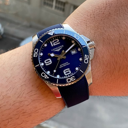 blue-rubber-strap-for-longines-hydroconquest-on-hand.png