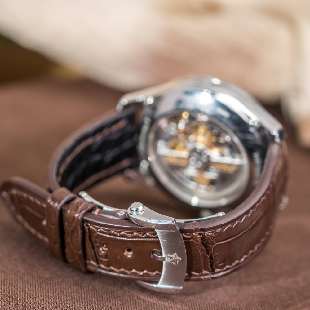 brown-alligator-leather-strap-for-zenith-winsor-backside.png