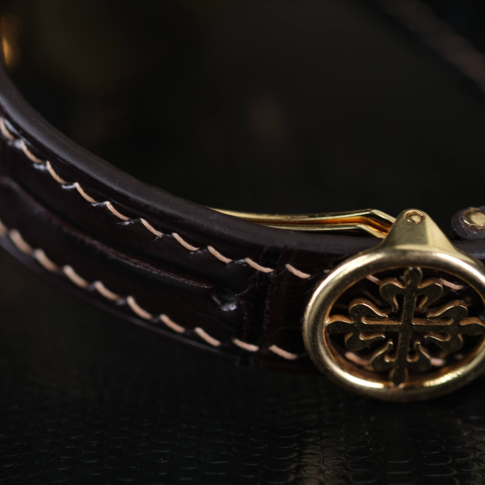 brown-alligator-strap-for-patek-philippe-grand-complications-perpetual-calendar-5059-clasp.png