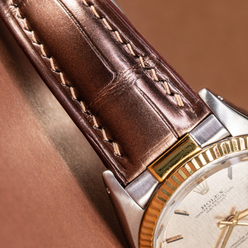 champagne-gold-alligator-leather-watch-strap-for-Rolex-Datejust-watch-lug.png