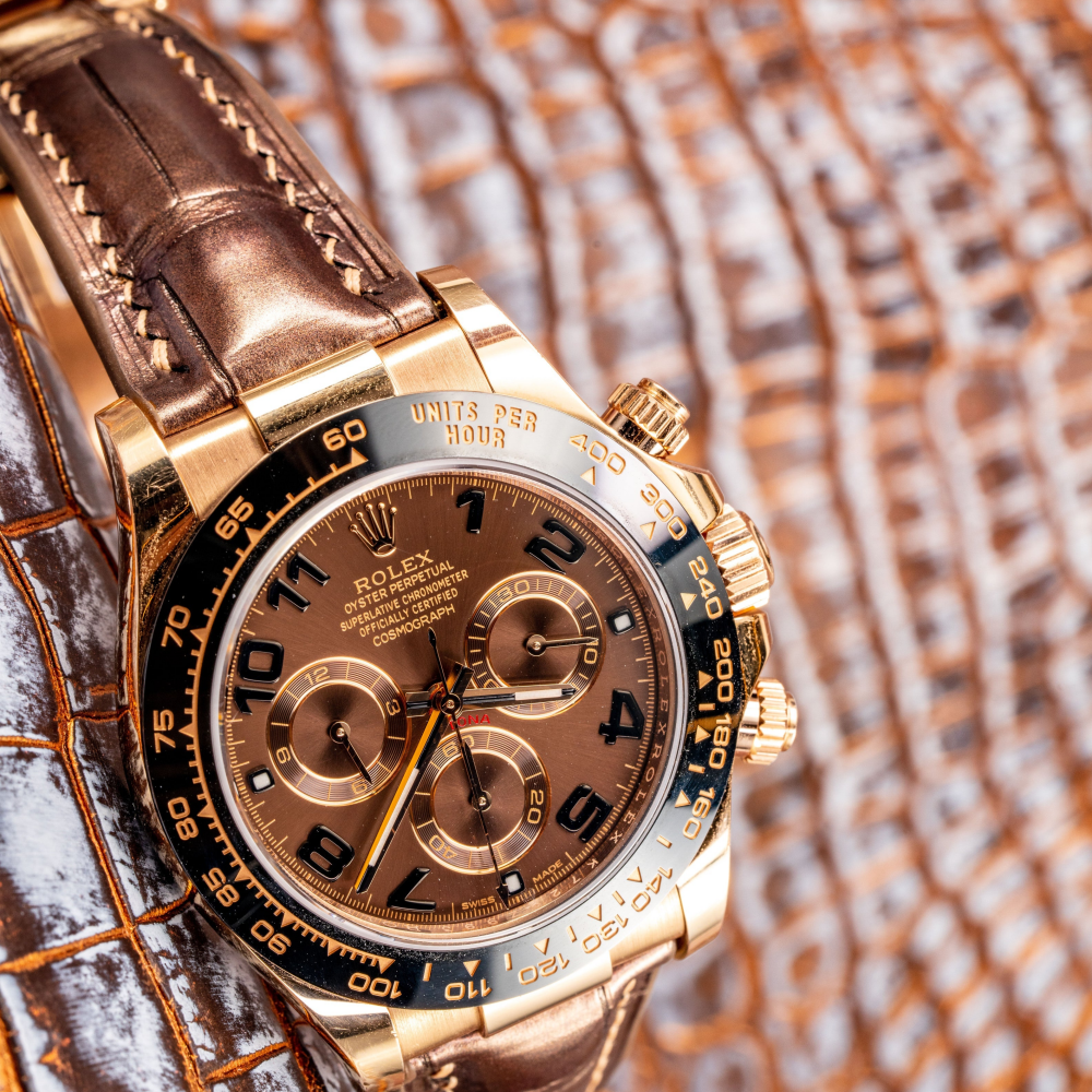champange-gold-alligator-strap-for-rolex-daytona-watch.png