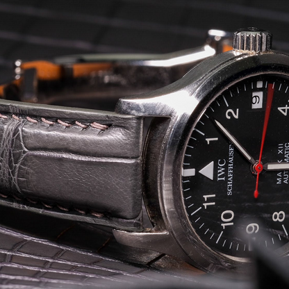 charcoal-grey-alligator-leather-strap-for-iwc-pilot-s-watch-mark-xvii-detail.png