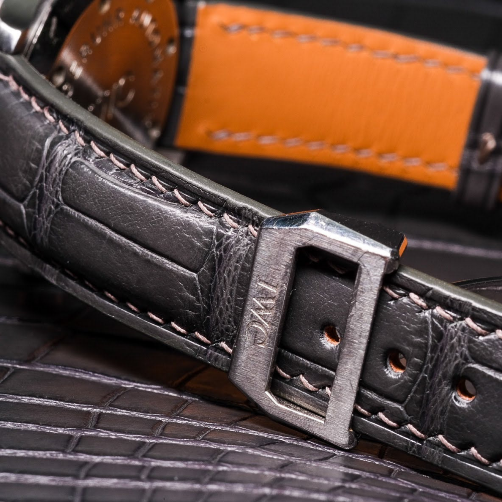 charcoal-grey-alligator-leather-strap-for-iwc-pilot-s-watch-mark-xvii-lining.png