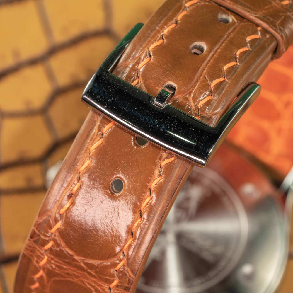 chestnut-brown-alligator-leather-strap-for-kurono-grand-urushi-aoyama-backside.png