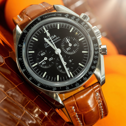 chestnut-brown-alligator-leather-strap-for-omega-speedmaster.png