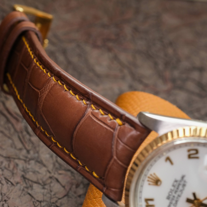 chestnut-brown-alligator-leather-watch-strap-for-Rolex-Datejust-36mm-yellow-gold-stitching-lug.png