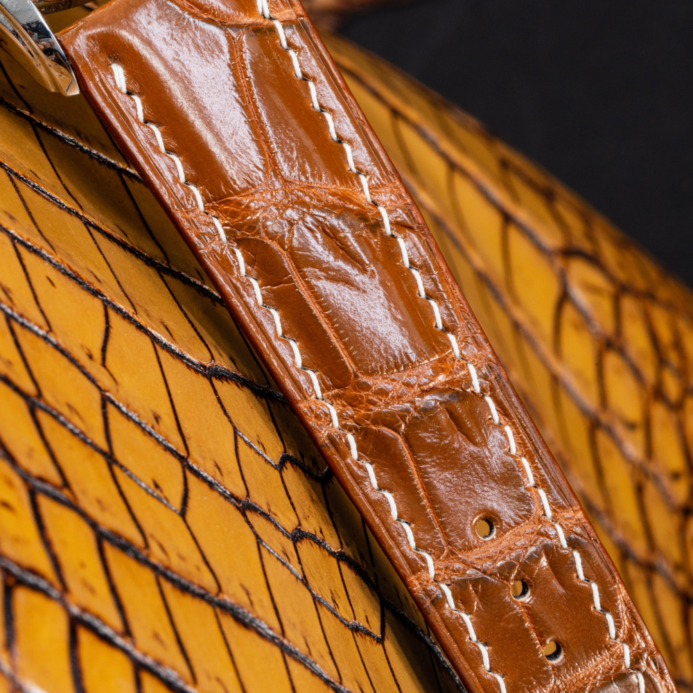 chestnut-brown-alligator-strap-for-Patek-Philippe-Calatrava-5212a-leather.png