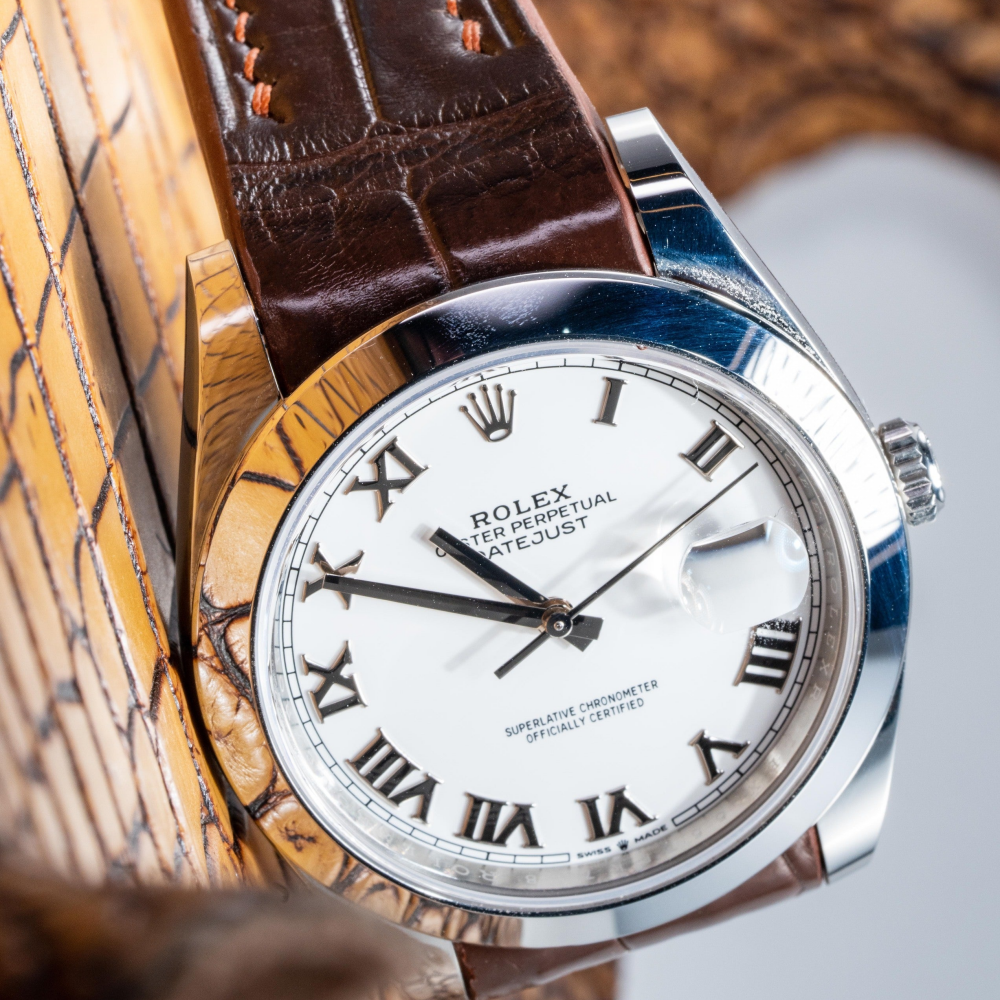 chocolate-brown-alligator-leather-watch-strap-for-Rolex-Datejust-41mm-lug.png