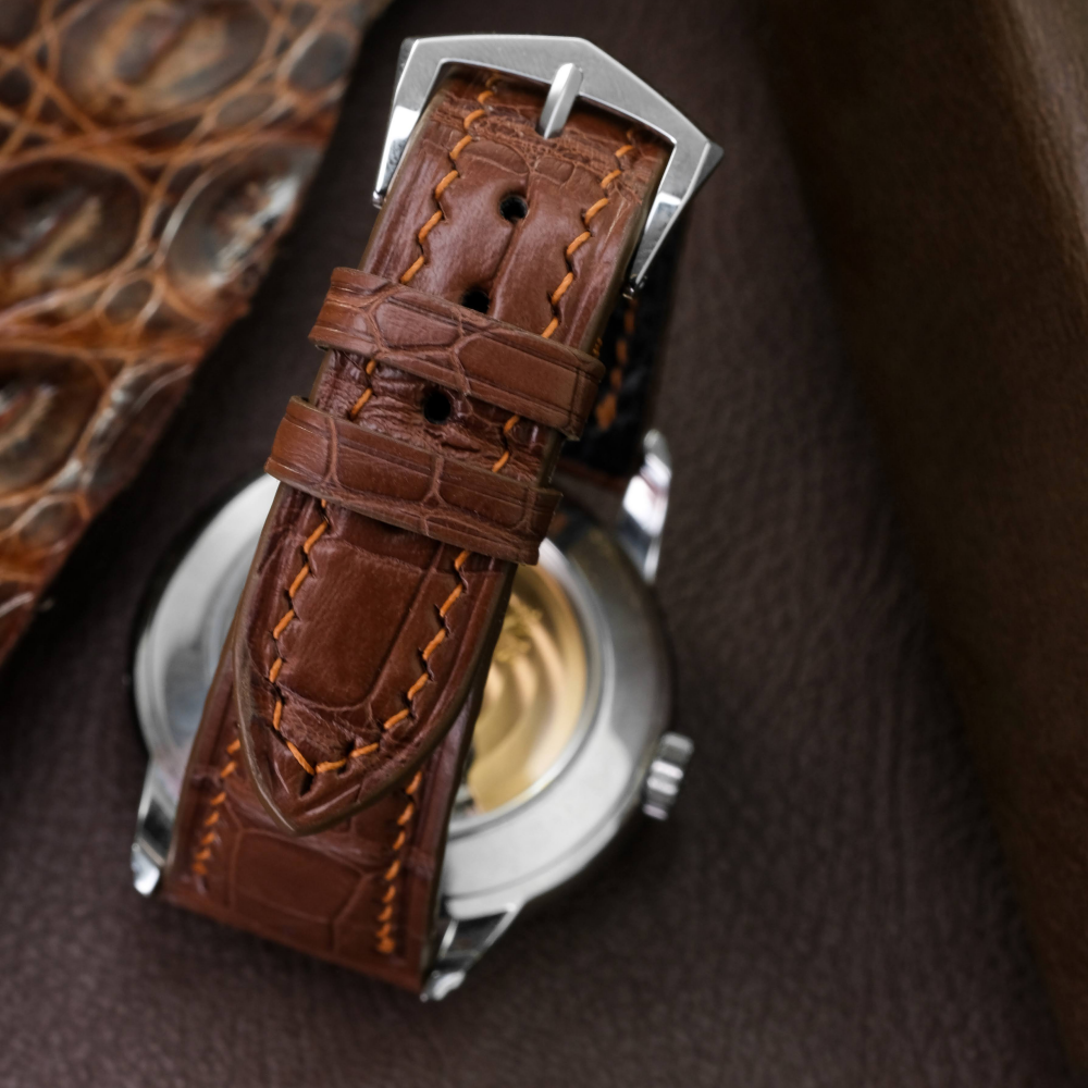 chocolate-brown-alligator-strap-for-patek-philippe-complications-weekly-calendar-5212a-backside.png