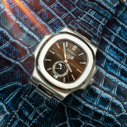 denim-alligator-leather-watch-strap-for-Patek-Philippe-Nautilus-5726a.png